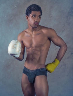 troyschooneman:  Portrait of a professional Muay Thai fighter