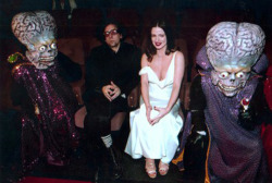 frickyeah1990s:  Tim Burton at the “Mars Attacks" premiere