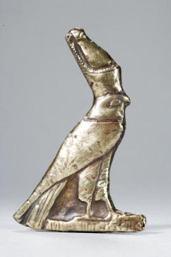 grandegyptianmuseum:    Amulet in the form of Horus.   Electrum,