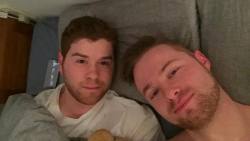 waldoo90:Good morning 🙂 #bed #morning #instagay #beard #gaycouple