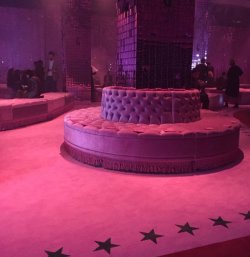 1goth: Gucci S/S 2017 set at MFW