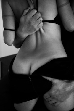 classilysubmissive-blog:  Im his totally his.