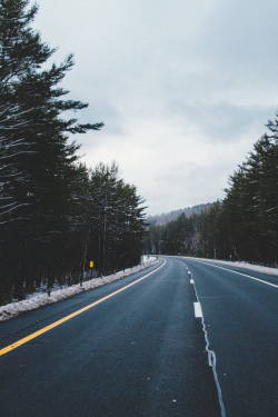 jrxdn:  Winter Road | © | Instagram