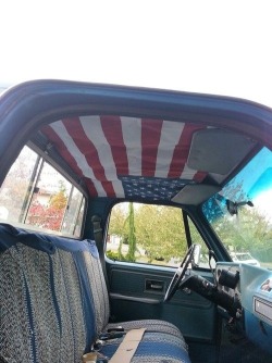 acountrygirlblog:  Keepin’ it country.