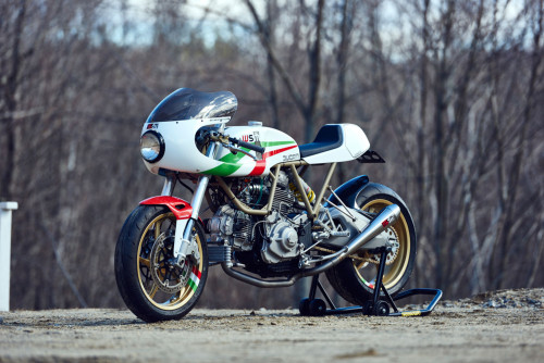 caferacerpasion:  Awesome Ducati Cafe Racer Leggero BC by Walt Siegl Motorcycles.Impresionantes la nueva moto â€ªDucatiâ€¬ â€ªCafeRacerâ€¬ Leggero BC del constructor Walt Siegl Motorcycles.www.caferacerpasion.com