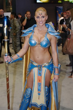 cosplay-paradise:  [Found] Firiona Vie of EverQuest *Nostalgia*….