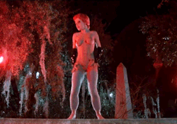 jasonfnsaint:  Return Of The Living Dead (1986) “Trash is naked