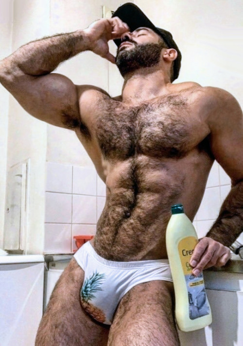 Daddies, Bears and Muscles