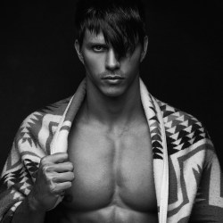 naughtyjorj:  Kenny Braasch by Rick Day