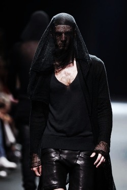 rebelegancy:  meekiyelvvoh: Boris Bidjan Saberi S/S 2008  dirty