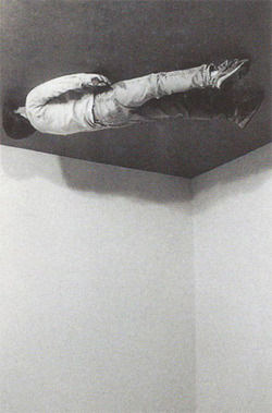 7while23:Tom Friedman, Untitled, 1994