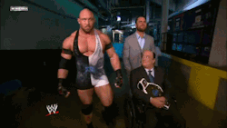 alluctor:  I want somebody to look at me like like Paul Heyman