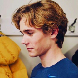 fuckingchatnoir:  Tarjei Sandvik Moe (Isak from Skam) is actually