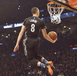 fyeahbballplayers:  Zach LaVine | 2016 NBA Verizon Slam Dunk