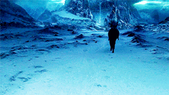 shorty-the-pimp:  novemberlenox:  the-targaryen:   W i n t e r   is coming   ♔  Is this a Frozen deleted scene?  Yes 