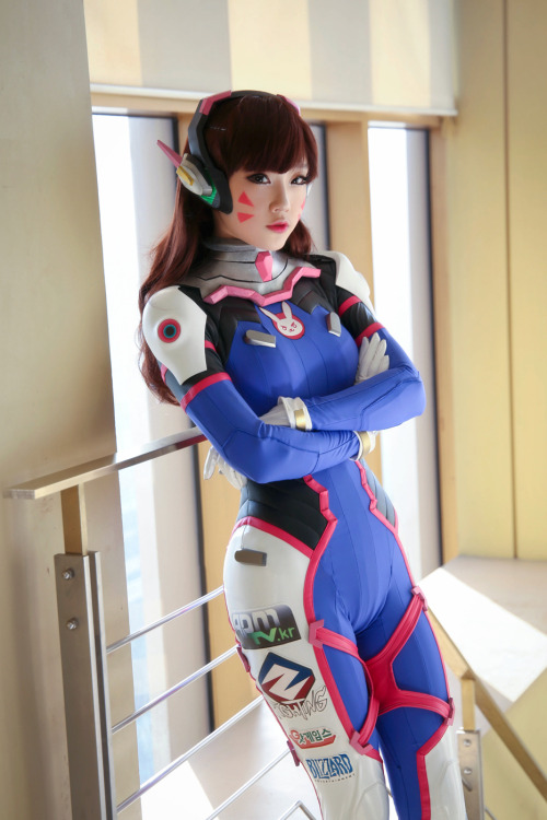 overbutts:  D.Va Cosplay