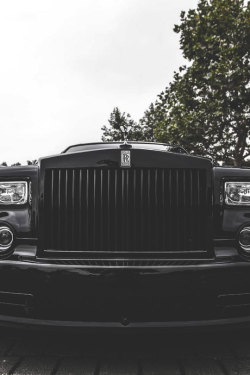 thelavishsociety:  Rolls Royce Phantom by TS Photography | LVSH