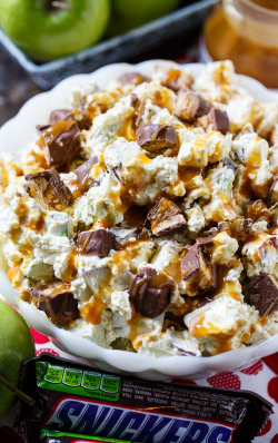 nom-food:  Snickers caramel apple salad