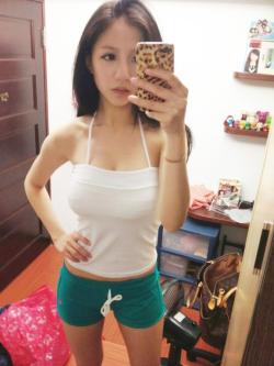 cuteasianprincess:  Asian Kinks - asian dating site for free.