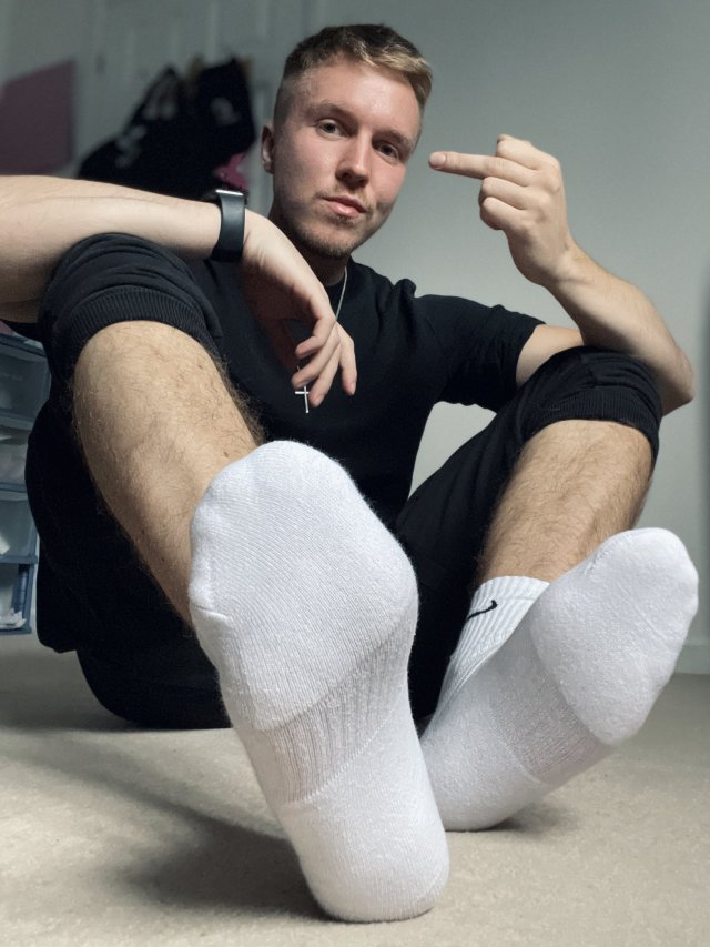 jocks–in–socks: