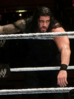 wwefanatic91: This pic is killin me. Why you gotta be so fine,