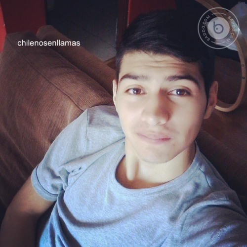 luisarayaab:  chilenosenllamas:  Cristofer, 19 años. maipú.  