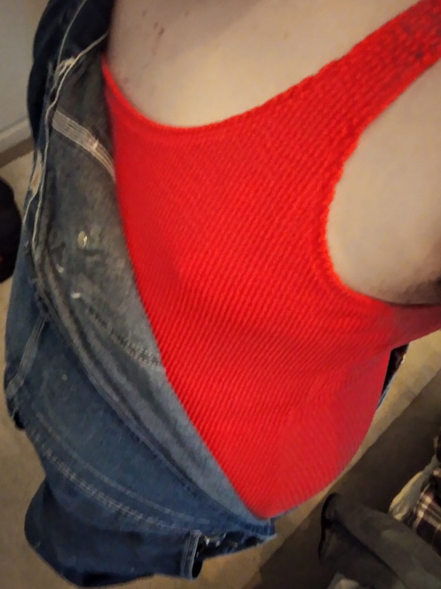 amaranthdesires:Might not have boobs but still longing for dungarees