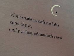 somospandaspordentroyporfuera:  -Una chica invisible.  