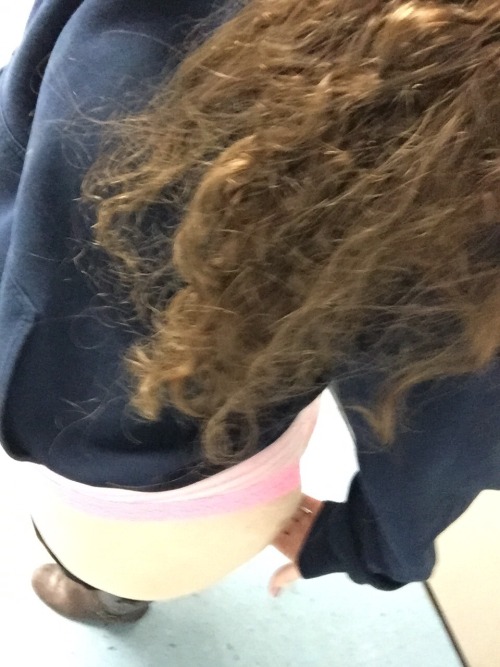 jigglybeanphalange:  Made these pink panties wet while working today. I strategically crossed my legs at my desk; grinding against the pressure between my thighs while taking care of business. Some cream leaked through the lace and into my leggings leavin