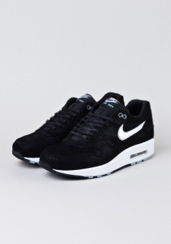 arsnvl:  Nike Air Max 1 