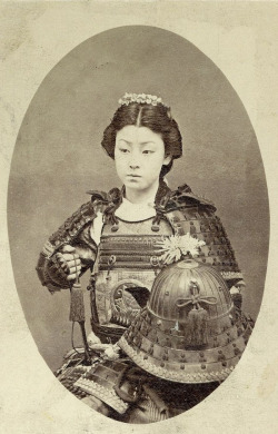 sixpenceee:  A samurai warrior poses for a photograph. With their