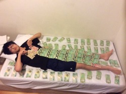 wasabi-flavored:  i hope this money blanket will keep me warm