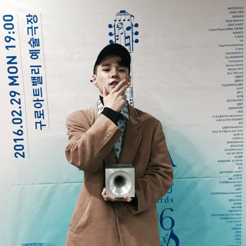 fy-dean:  í•œêµ­ìŒì•…ëŒ€ì¤‘ìŒì•…ìƒ â€˜ìµœìš°ìˆ˜ ì•Œì•¤ë¹„&ì†Œìš¸ ë…¸ëž˜â€™ ìˆ˜ìƒ!  ê³ ë§™ìŠµë‹ˆë‹¤. : )  DEAN won the Best R&B/Soul song!  Thank you for your support !  DEAN #ë”˜ #í•œêµ­ëŒ€ì¤‘ìŒì•…ìƒ #KMA