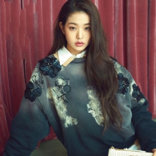 n-wjns:oh, why’d you have to be so cute?