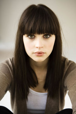 supppr-nova:  Felicity Jones  