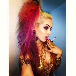 lindseyjenningss:  I’m a genie in a bottle baby, come and rub