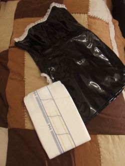 latexdiapercouple:  windelgirl14:  So hat meine Haushaltshilfe