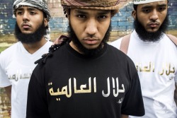 halalworldwideclothing:  shirts are available online حلال