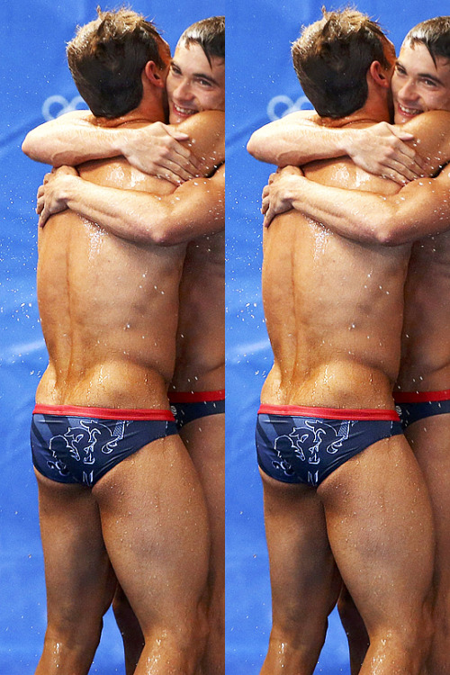 zacefronsbf:Tom Daley & Dan Goodfellow at the Rio 2016 Olympic Games (August 8th) Dat ass tho