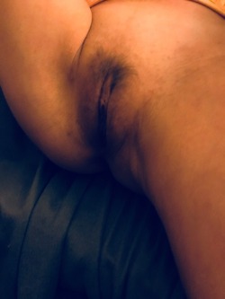 hornycouple1970:  Who wants to fuck this tight little pussy?