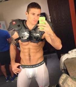 Lycra. Spandex. Bulges.