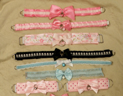 kittensplaypenshop:  All of these collars are build your owns