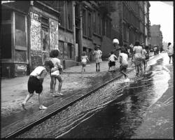 collectivehistory:  Children playing on 103rd street in Puerto