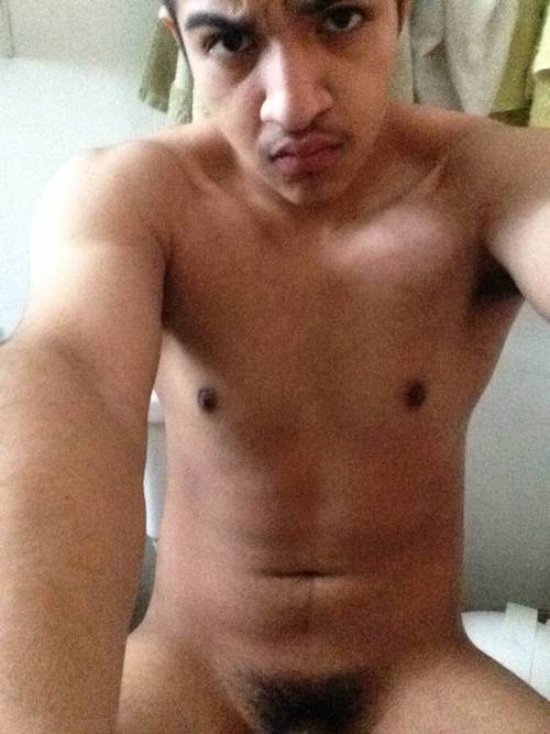 straightkikboys:  Latino Night 20/20: And to wrap it up with a bang, Michael from Ontario. FollowÂ Straight Kik BoysÂ for more!