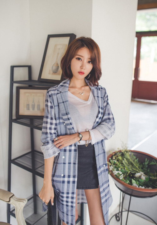 korean-dreams-girls:  Ji Na - August 07, 2014 Set