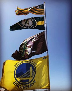 @raiders @athletics @warriors #myheart  (at Oracle Arena and