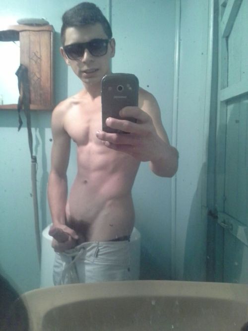 angelito-us:  flaitecalienteee-blog:  Mino pa rico wn  Ricooo 