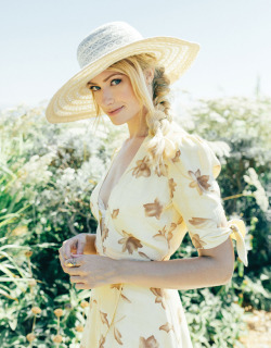 kev6425:  Beth Behrs