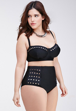 curveappeal:  Denise Bidot for Forever 2142 inch bust, 34 inch