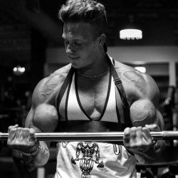 whitepapermuscle:  Brandon Flihan